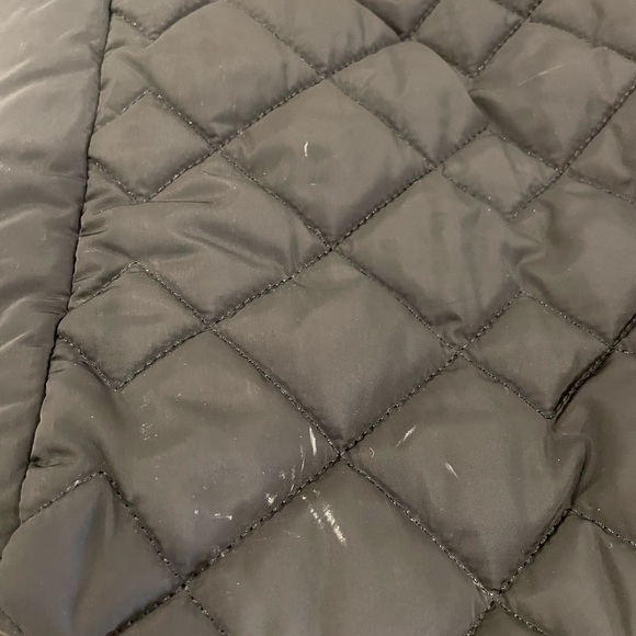 Pre owned in great condition Marc by Marc Jacobs Black
Quilted Nylon Crosby #555 - Picture 13 of 16